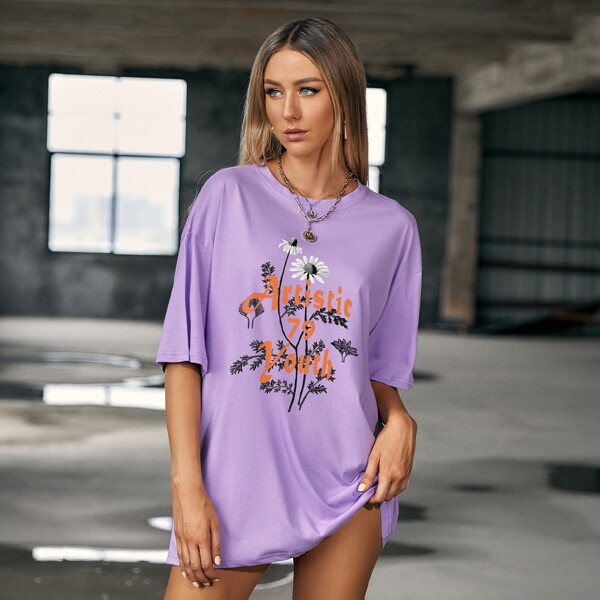 

Daisy And Letter Graphic Drop Shoulder Oversized Tee, Lilac purple