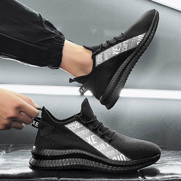 

Men Letter Graphic Lace-up Decor Sneakers, Black
