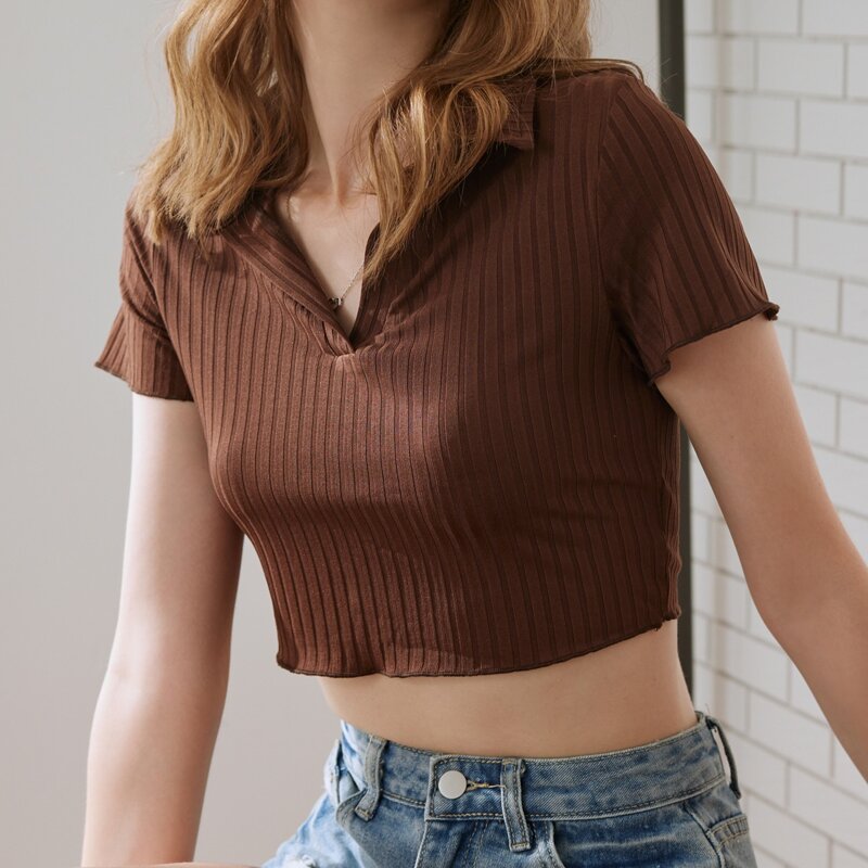 

Solid Ribbed Collar Crop Tee, Chocolate brown