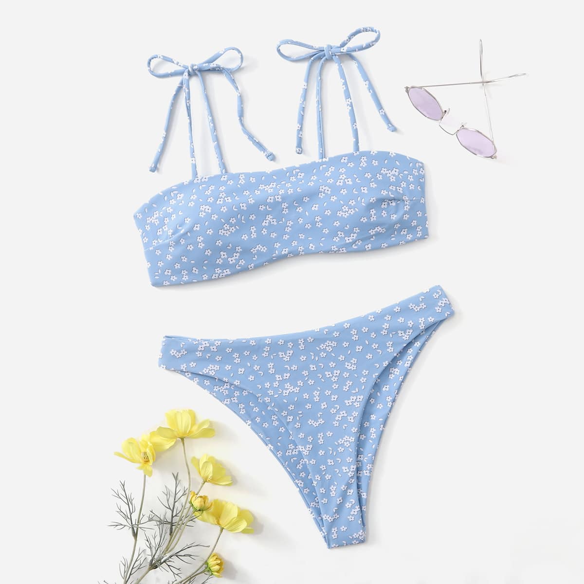 

Ditsy Floral Bikini Swimsuit, Baby blue