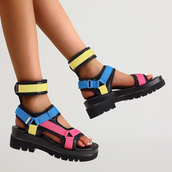 

Colorblock Velcro Strap Ankle Strap Flatform Mules, Multicolor