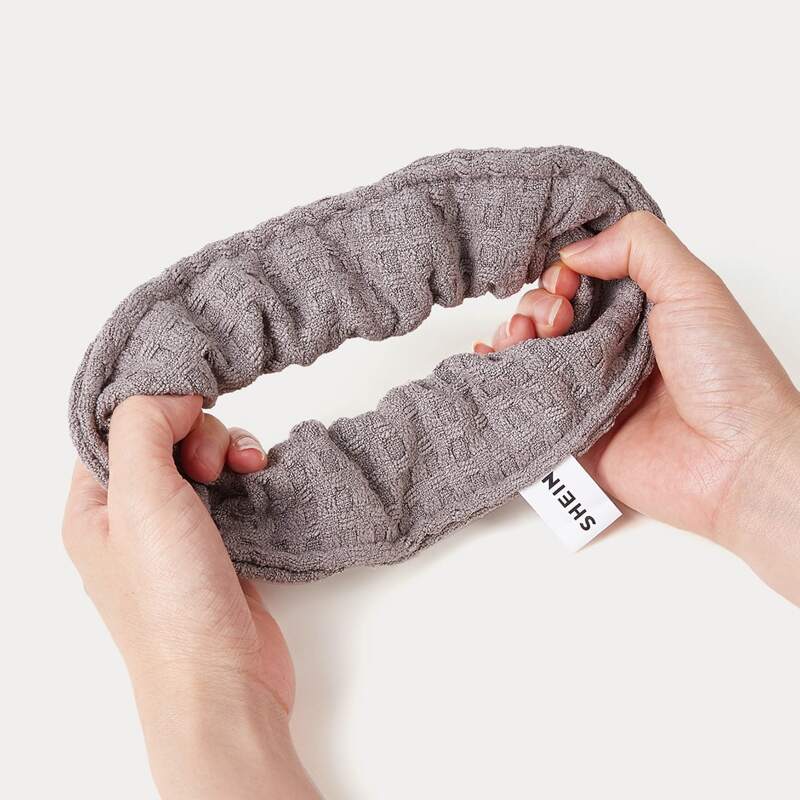 

BASIC LIVING Microfiber Workout Hair Drying Towel Scrunchie Luxe Waffle-Cozy Gray, Dark grey