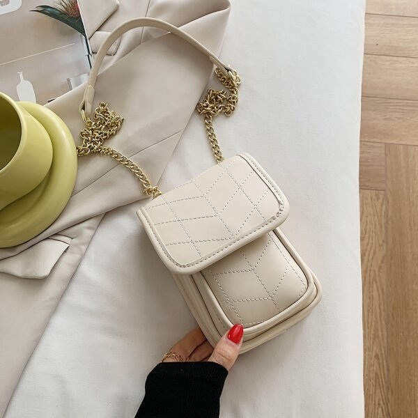 

Stitch Detail Flap Chain Bag, White
