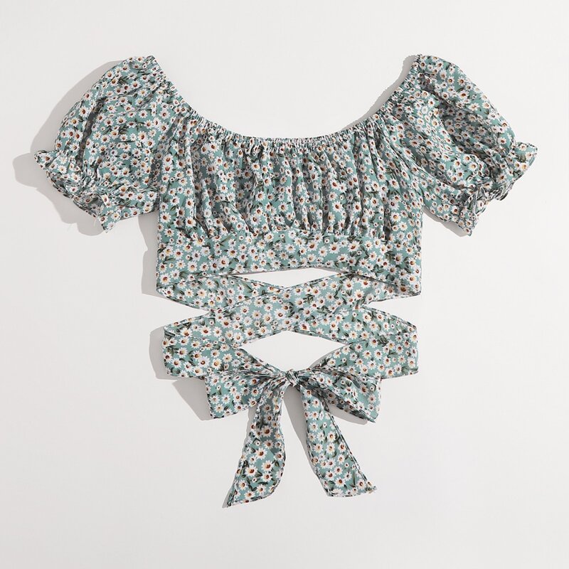 

Ditsy Floral Criss Cross Crop Blouse, Multicolor
