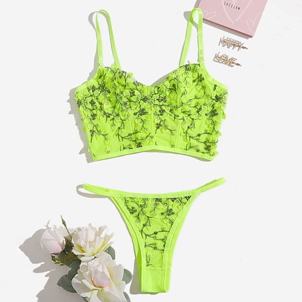 

Embroidered Mesh Underwire Lingerie Set, Lime green