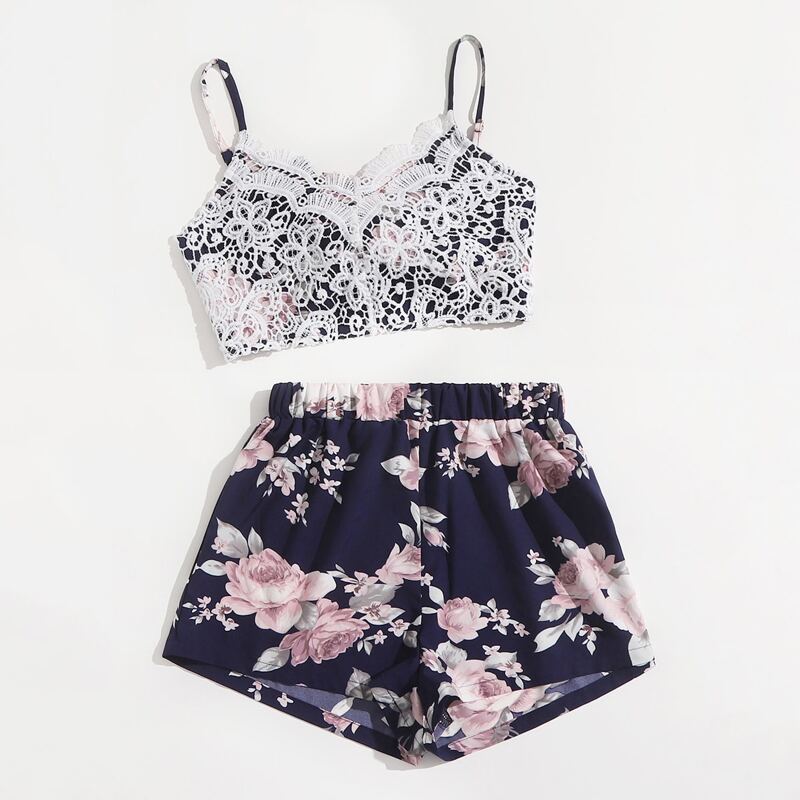 

Lace Crop Cami & Floral Graphic Shorts, Navy blue