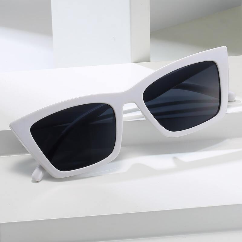 

Cat Eye Sunglasses