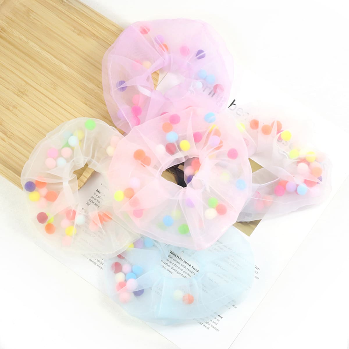 

2pcs Random Ball Decor Scrunchie, Multicolor