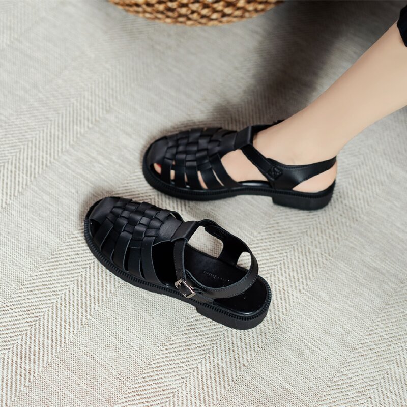 

Minimalist Flat Gladiator Sandals, Black