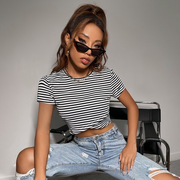 

Striped Crop Tee, Black and white