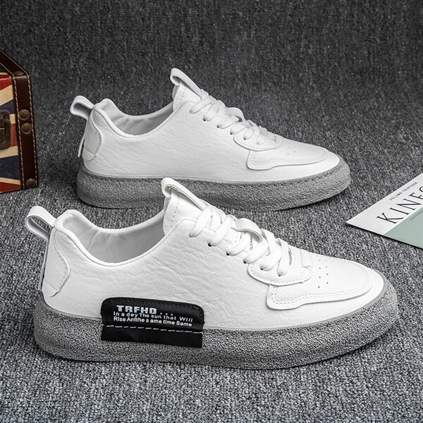 

Men Letter Patch Lace-up Front Skate Shoes, White