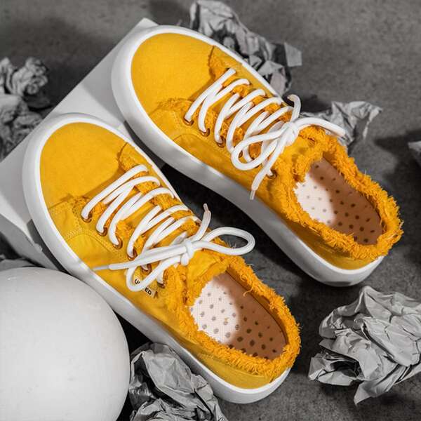 

Men Minimalist Canvas Shoes, Yellow