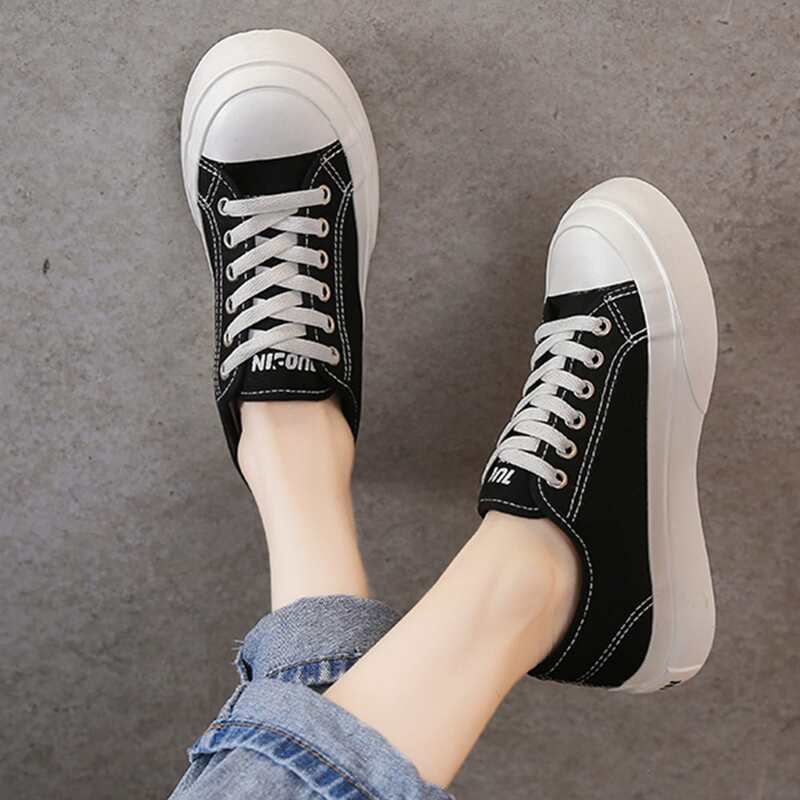 

Minimalist Canvas Shoes, Black