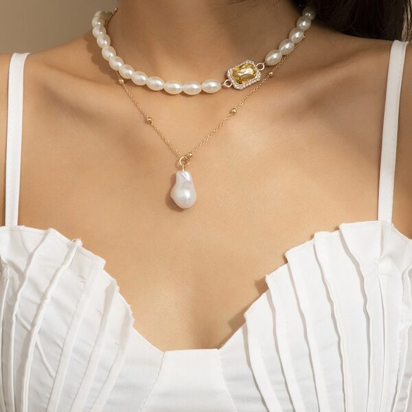 

2pcs Faux Pearl Decor Necklace, Multicolor