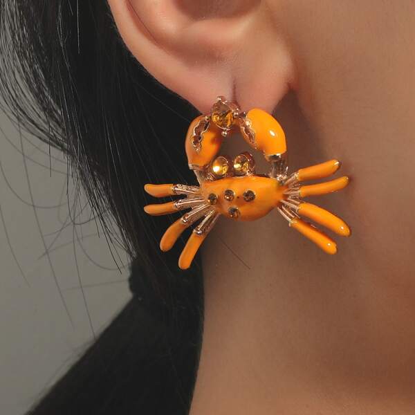 

Rhinestone Crab Stud Earrings, Yellow