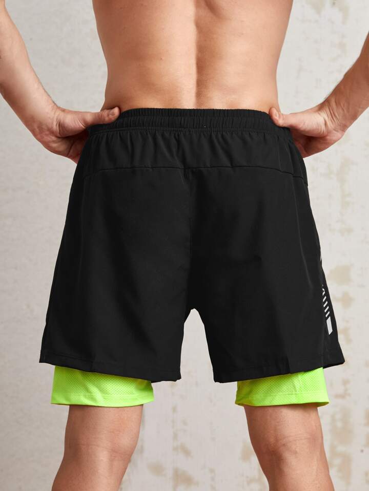 Es Esto Lo Nuevo de Hombres Shorts deportivos en de color
