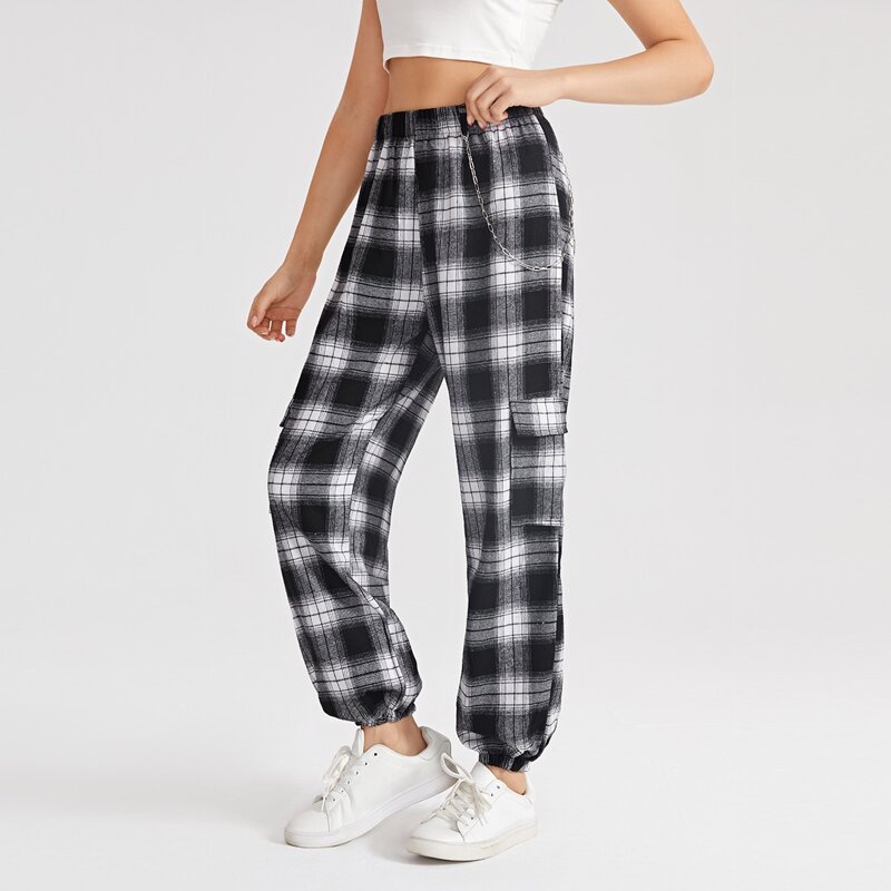 

Plaid Chain Cargo Joggers, Black and white