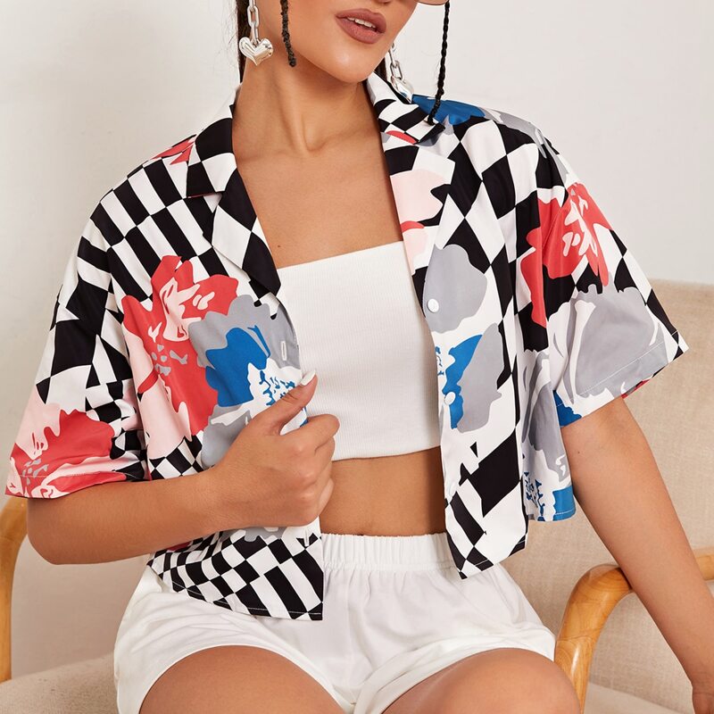 

Plaid & Floral Print Crop Blouse, Black and white