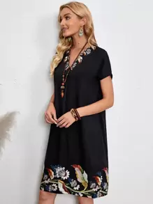 Floral Print V Neck Dress - Black - View 5