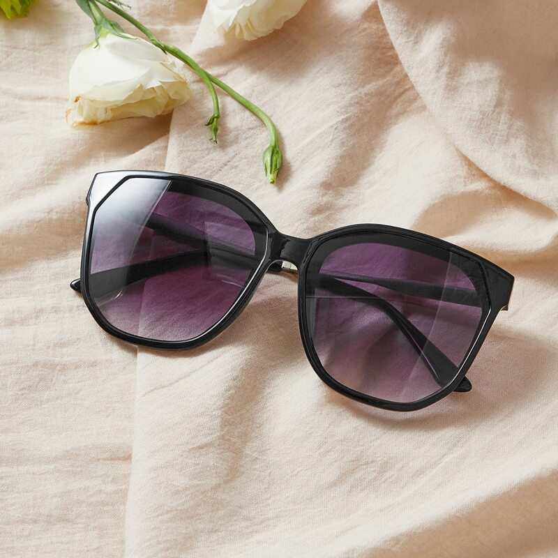 

Tinted Lens Sunglasses