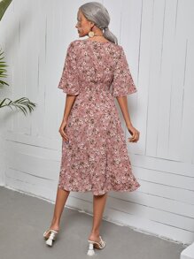 SHEIN VCAY 滿版印花打褶高腰圍裹細節A字連衣裙 - 藕粉色 - 查看 2
