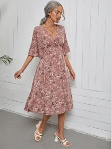 SHEIN VCAY 滿版印花打褶高腰圍裹細節A字連衣裙 - 藕粉色 - 查看 3