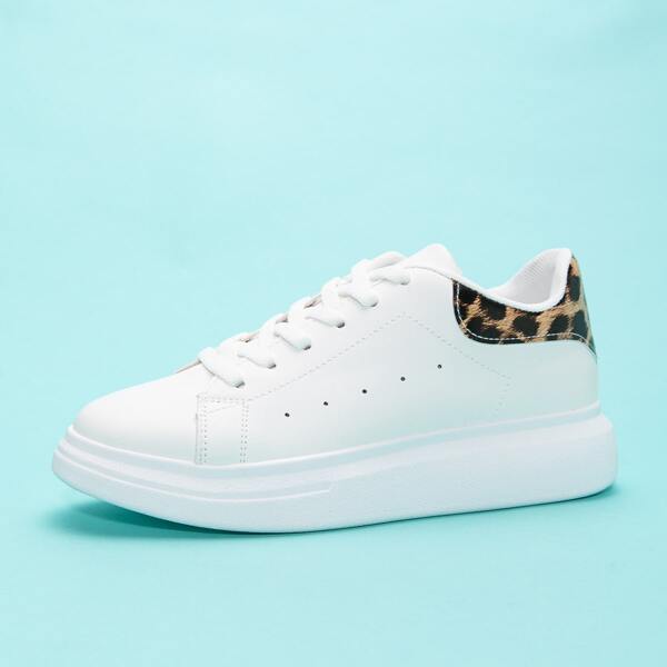 

Leopard Detail Lace-up Front Skate Shoes, White