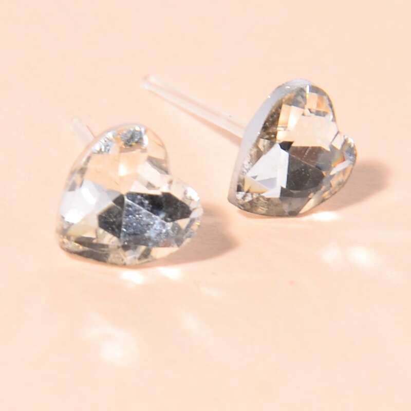 

Heart Stud Earrings, White