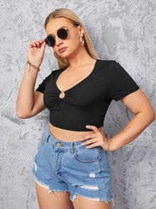 Plus Scoop Neck O-ring Detail Crop Tee - Black - View 1