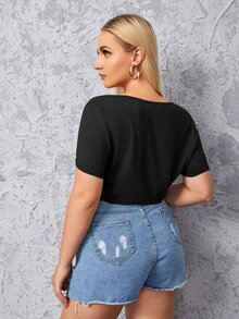 Plus Scoop Neck O-ring Detail Crop Tee - Black - View 2