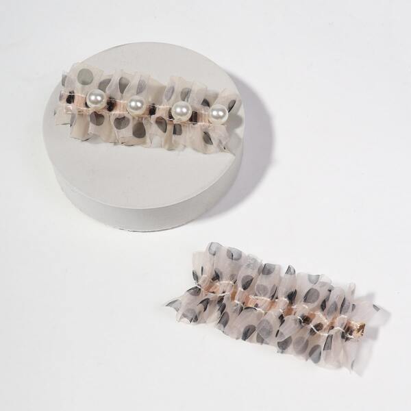

2pcs Faux Pearl Hair Clip, Black and white