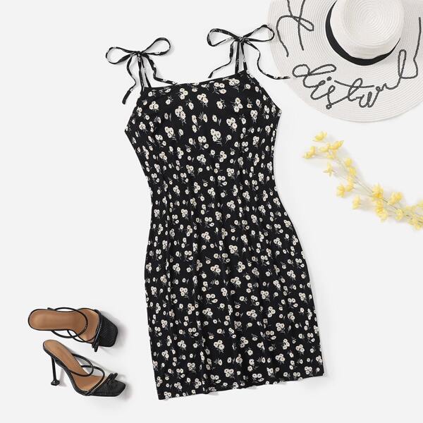 

Plus Ditsy Floral Knot Shoulder Dress, Black