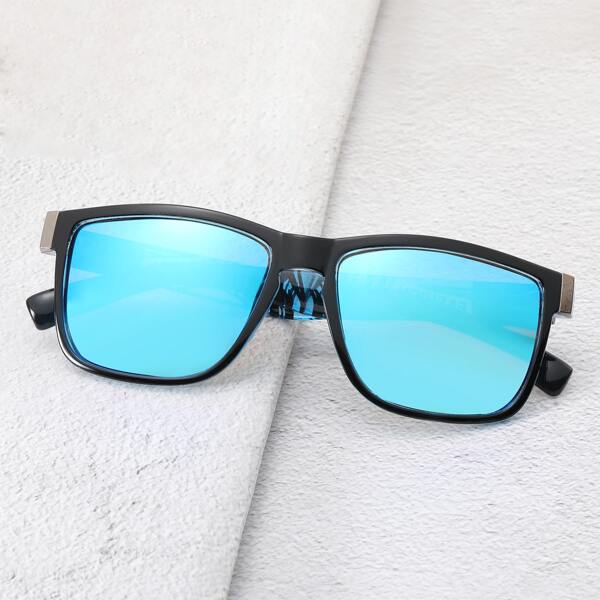 

Men Tinted Lens Polarized Sunglasses, Blue