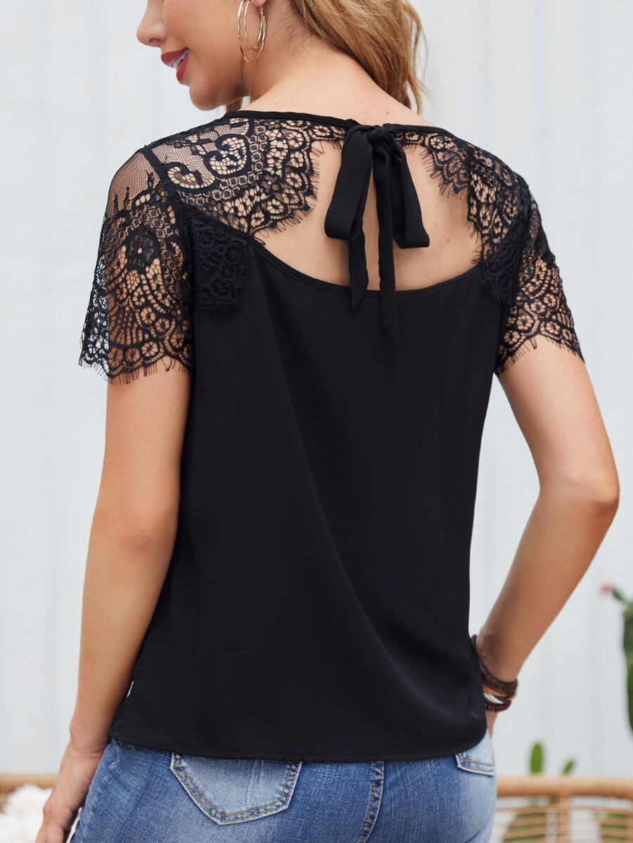 SHEIN Clasi 蕾絲肩部和袖上衣