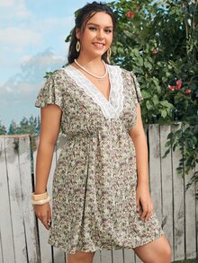 SHEIN Unity Đầm Plus Size Tương phản ren Xù Hoa Tất cả trên in Boho - Nhiều màu - Xem 5