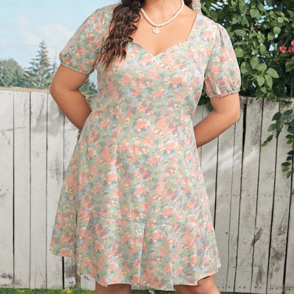 

Plus Allover Floral Print Sweetheart Neck Ruffle Hem Dress, Multicolor
