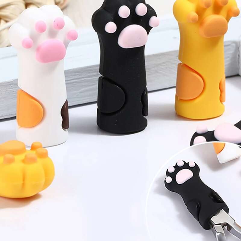 

1pc Random Cat Claw Design Cuticle Scissors Cover, Multicolor