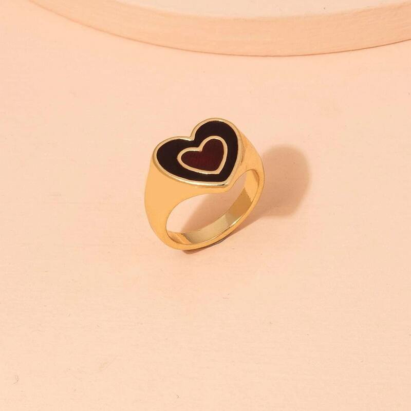 

Heart Design Ring, Black
