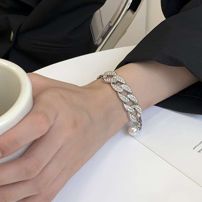

Rhinestone Chain Bracelet, Silver