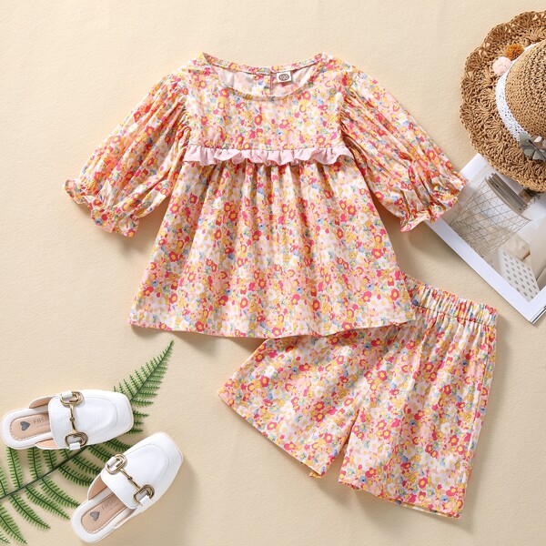 

Toddler Girls Allover Floral Print Blouse With Shorts, Multicolor