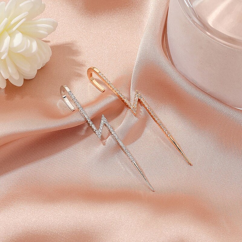 

2pcs Rhinestone Ear Cuff, Multicolor