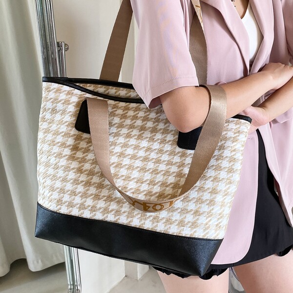 

Houndstooth Pattern Tote Bag, Khaki