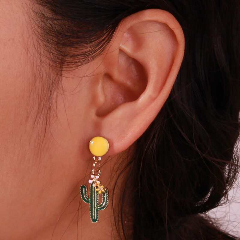 

Cactus Drop Earrings, Gold