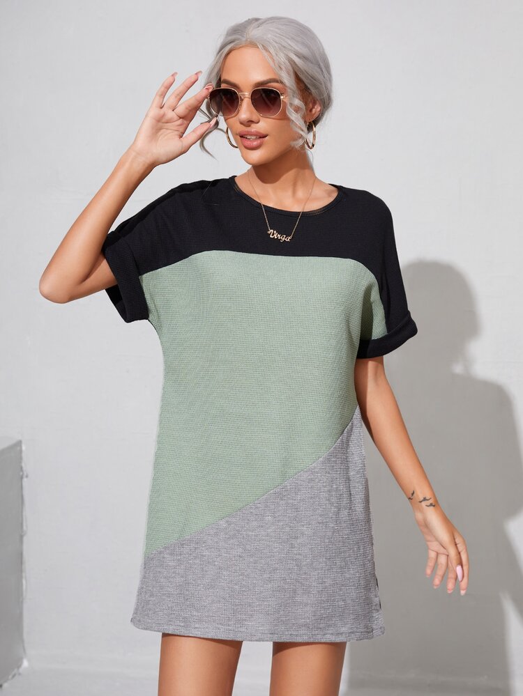拼色T恤連衣裙 - 彩色 - 查看 3