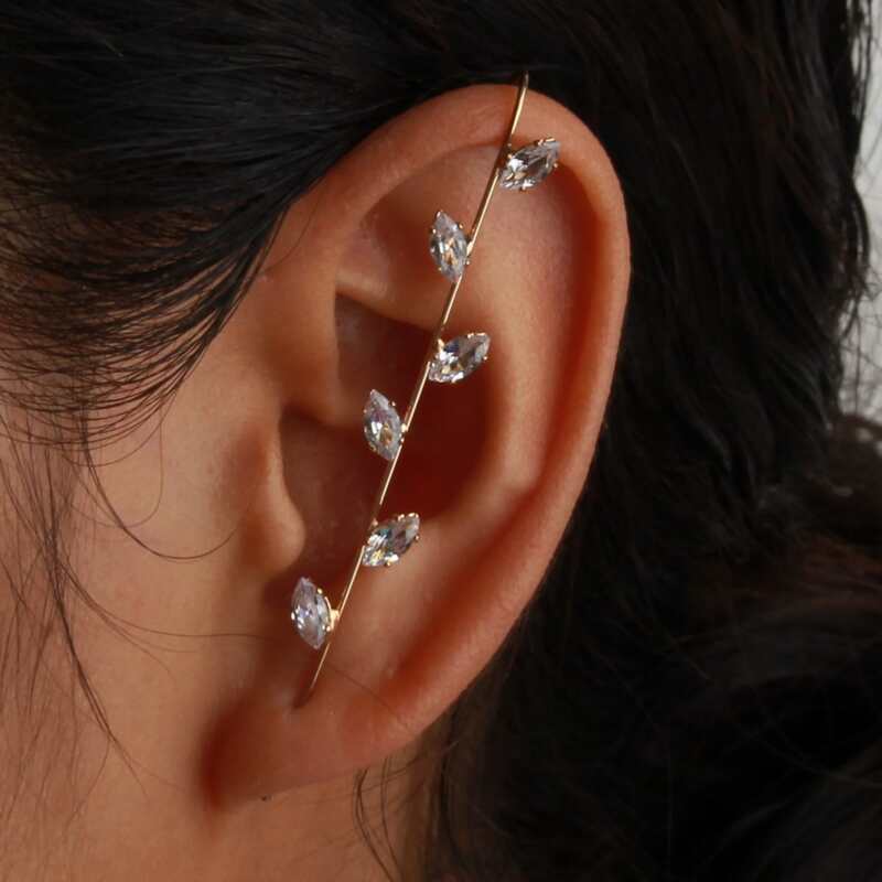 

1pc Rhinestone Ear Cuff, Gold