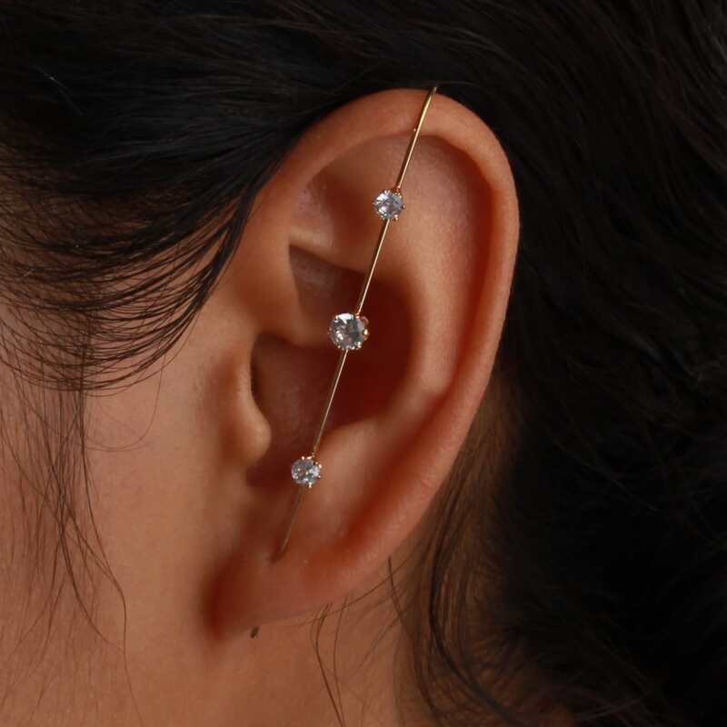 

1pc Rhinestone Ear Cuff, Gold