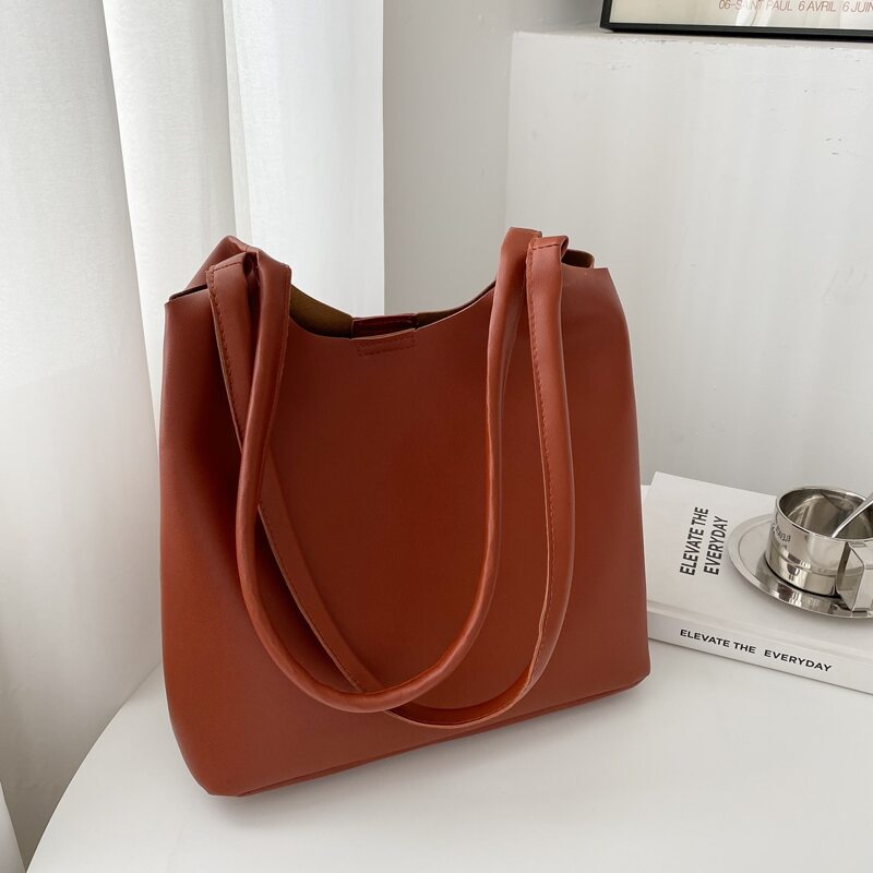

Shoulder Tote Bag With Inner Pouch, Brown