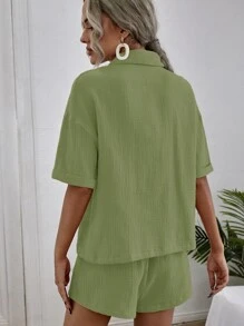 SHEIN Unity Drop Shoulder Dual Pocket Shirt & Shorts - Green - View 2
