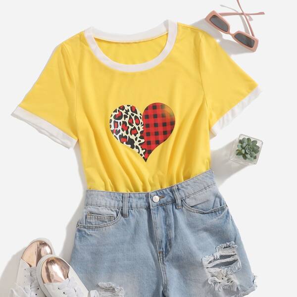 

Leopard Heart Print Contrast Binding Tee, Yellow
