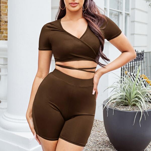 

Criss Cross Crop Tee With Biker Shorts, Chocolate brown